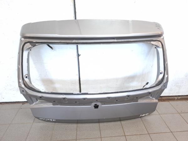 Hyundai I 20 csomagt�rajt�  foto