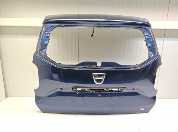 Dacia duster csomagt�rajt�  foto