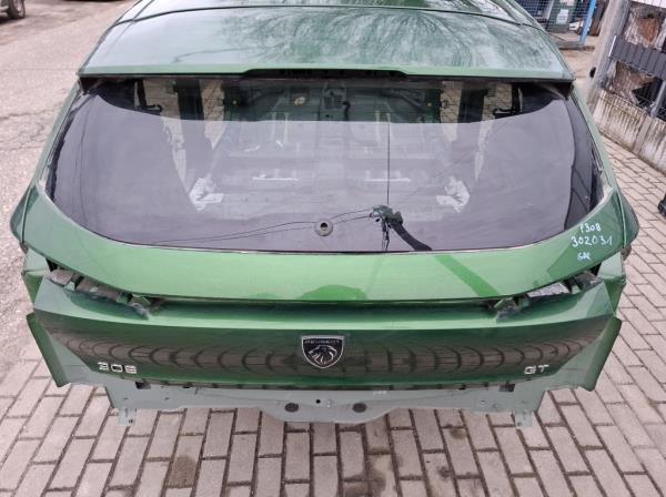 Peugeot 308 csomagt�rajt�  foto