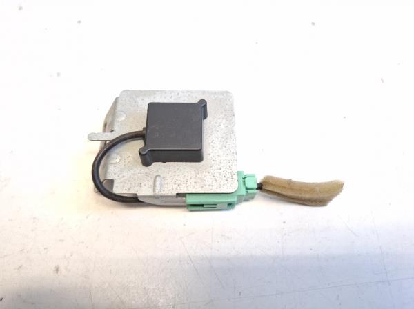 Mazda CX-3 gps antenna (D09H66DY0) foto