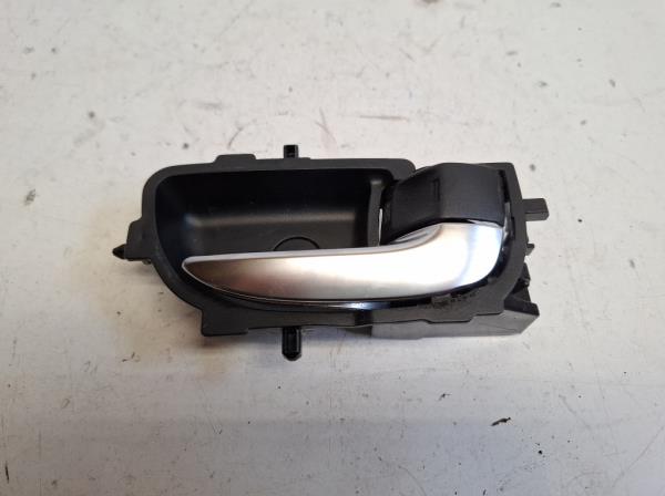 Toyota Yaris jobb els� bels� kilincs (692050D271) foto