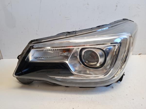 Subaru Forester bal els� f�nysz�r�  foto