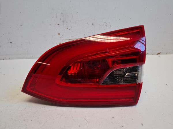 Peugeot 308 jobb h�ts� bels� l�mpa (9678094880) foto