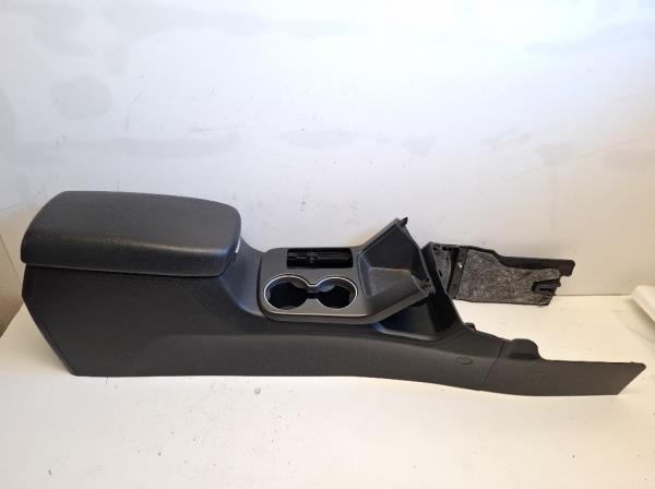 Kia Sorento kard�nbox (846112P000) foto