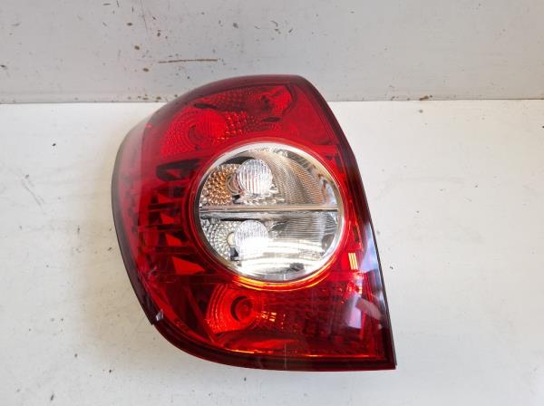 Chevrolet Captiva bal h�ts� l�mpa  foto