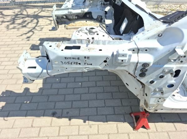 Land Rover Evoque bal els� negyed  foto