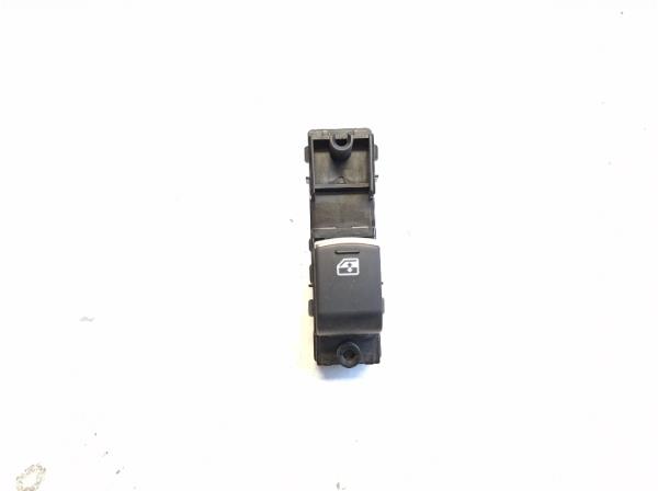 Subaru Forester jobb h�ts� ablakemel� kapcsol� (83071FJ180) foto