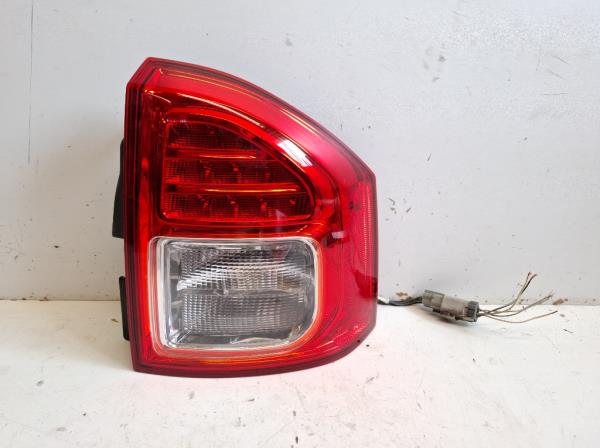 Jeep Compass jobb h�ts� l�mpa  foto