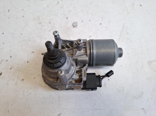 Ford Focus jobb els� ablakt�rl� motor (BM5117504BL) foto