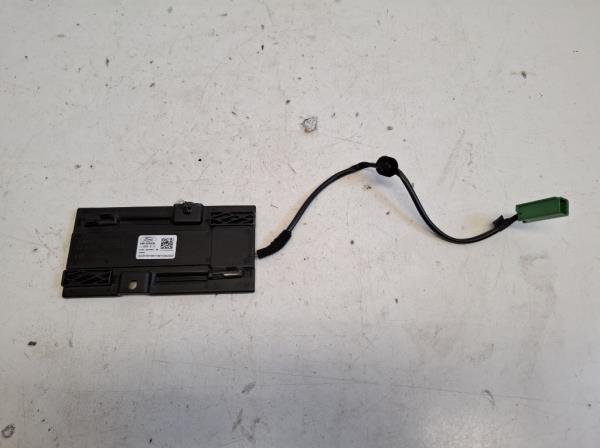 Ford Fiesta jobb els� �l�sfoglalts�g �rz�kel� (H1BBA625B02AB) foto