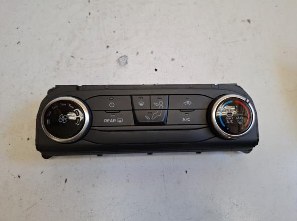 Ford Fiesta f�t�skapcsol� (B479AC) foto