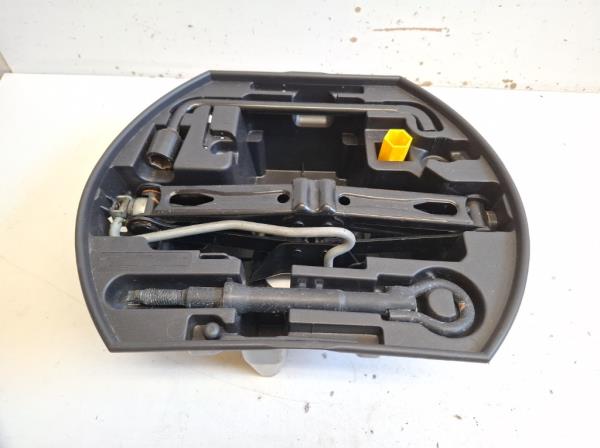 Citroen C3 Picasso szersz�mk�szlet (9655342680) foto