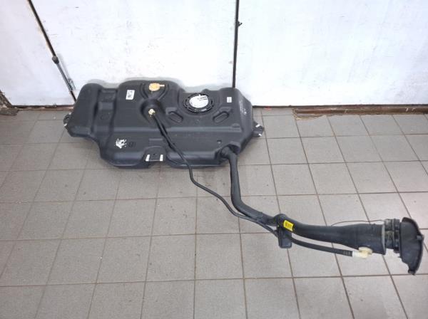 Dacia Jogger �zemanyag tank (172027719R) foto