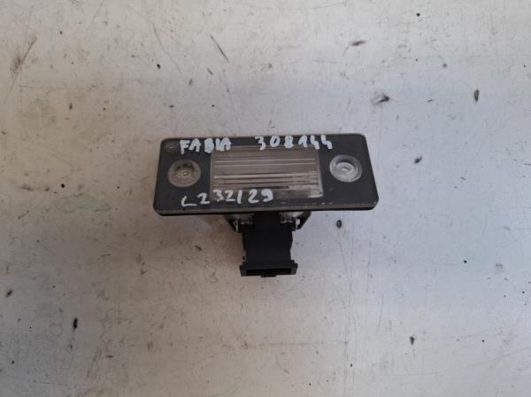 Skoda Fabia rendsz�m megvil�g�t� (6Y0943021E) foto