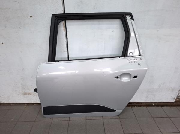 Dacia Jogger bal h�ts� ajt�  foto