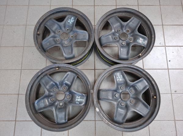 VW Golf VI ac�lfelni garnit�ra (5K0601027) foto