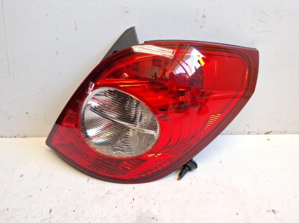 Opel Antara jobb h�ts� l�mpa  foto