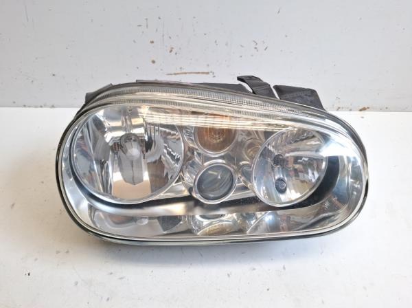 VW Golf IV jobb els� f�nysz�r�  foto