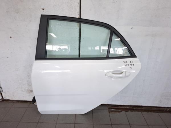 Kia Rio bal h�ts� ajt�  foto