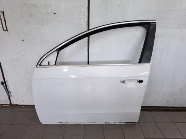 VW Passat VII bal els� ajt�  foto