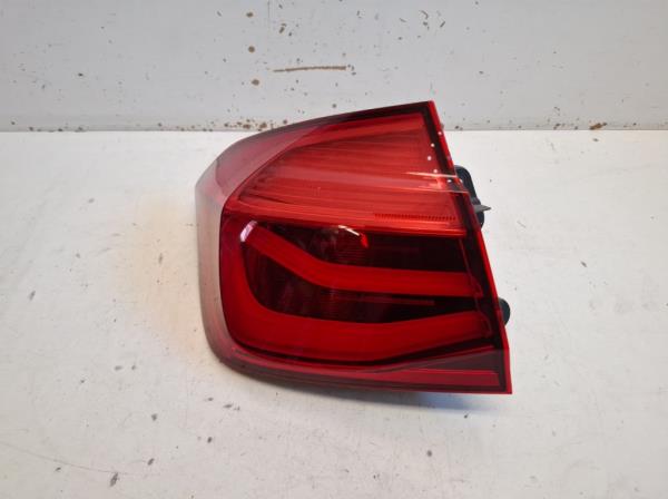 Bmw 3-as sorozat F30 bal h�ts� k�ls� l�mpa  foto