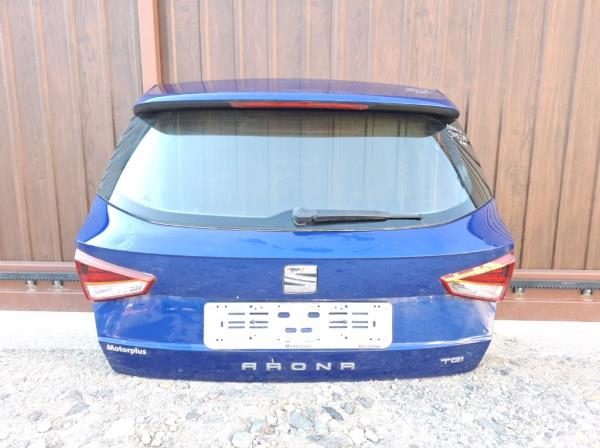Seat Arona csomagt�rajt�  foto