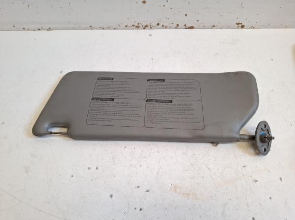 Suzuki Ignis jobb els� napellenz�  foto