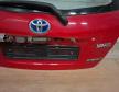 Toyota Yaris csomagt�rajt� 