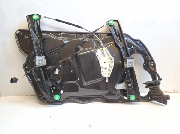 VW Passat VII jobb els� Ablakemel� szerkezet elektromos  foto