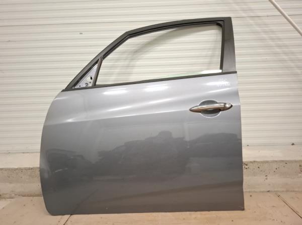 Hyundai IX20 bal els� ajt�  foto
