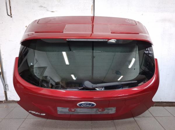 Ford Focus csomagt�rajt�  foto