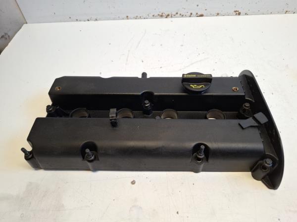 Ford Fiesta szelepfed�l  foto