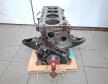 Nissan Navara motorblokk f�z�tt hengerfej n�lk�l 