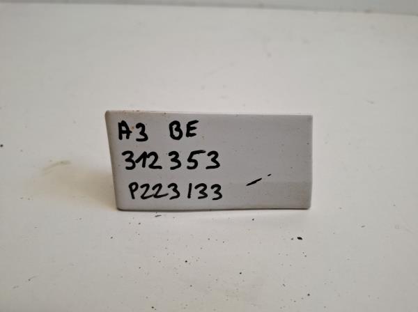 Audi A3 bal els� s�rv�d� d�szl�c (8P0853991B) foto