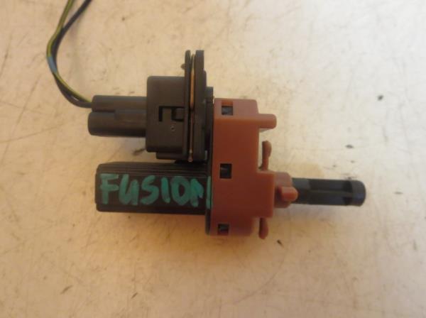 Ford Fusion kuplungpedl kapcsol (2S6T7C534AA) foto