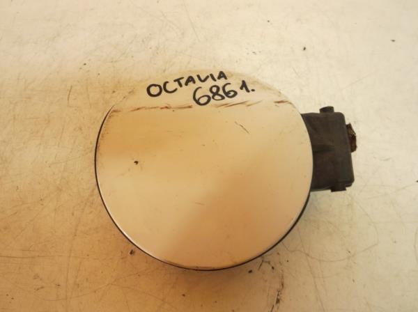 Skoda Octavia tankajt (1U6809857E) foto