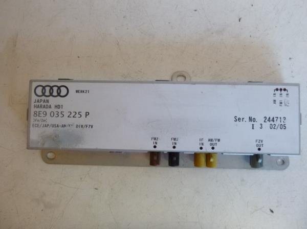 Audi A4 antennaerst (8E9035225P) foto